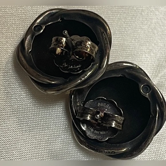 James Avery Earrings - Picture 11 of 12